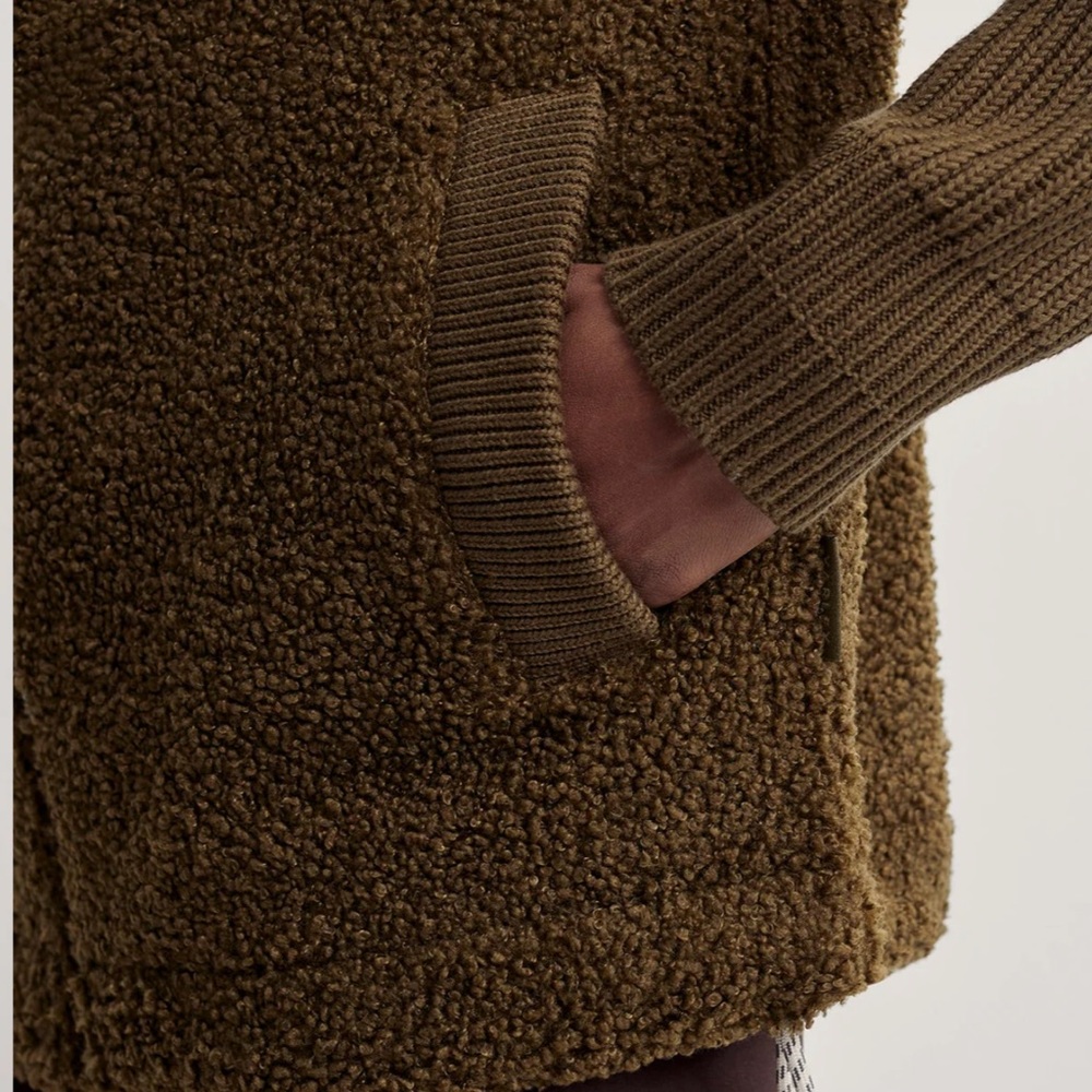 Varley Ardley Zip Through Jacket - image 3